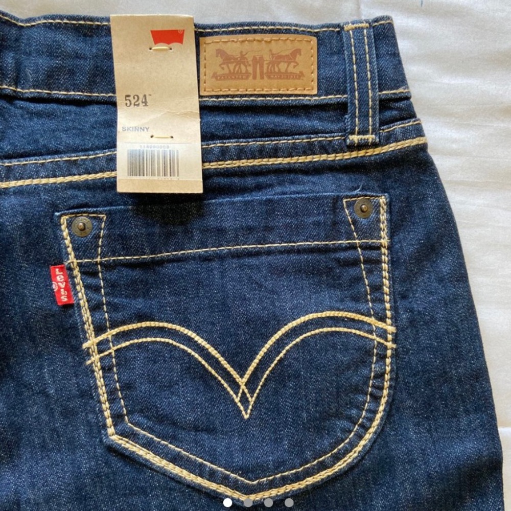 Levi’s 524 Skinny dark blue jeans